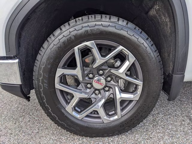 2025 Summit White GMC Sierra 1500 SLE 4X4 Truck