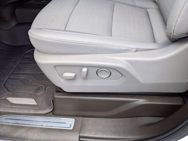 2025 Summit White GMC Sierra 1500 SLE 4X4 Truck