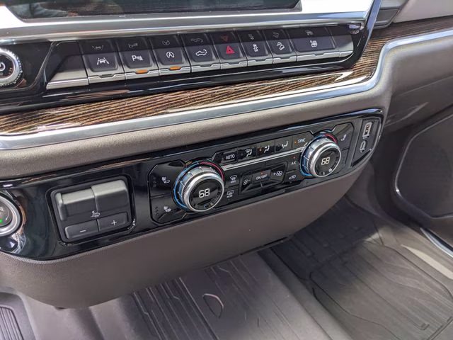 2025 Summit White GMC Sierra 1500 SLE 4X4 Truck