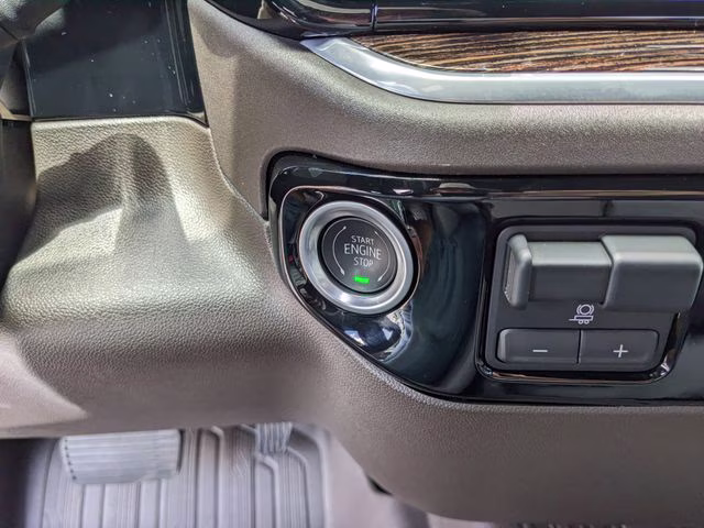 2025 Summit White GMC Sierra 1500 SLE 4X4 Truck