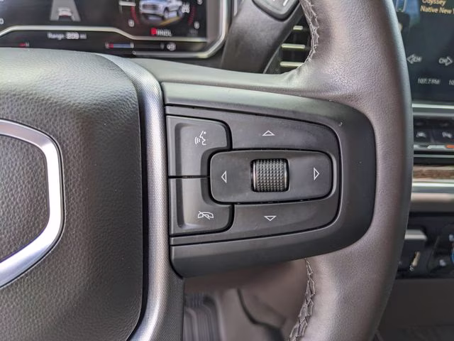 2025 Summit White GMC Sierra 1500 SLE 4X4 Truck