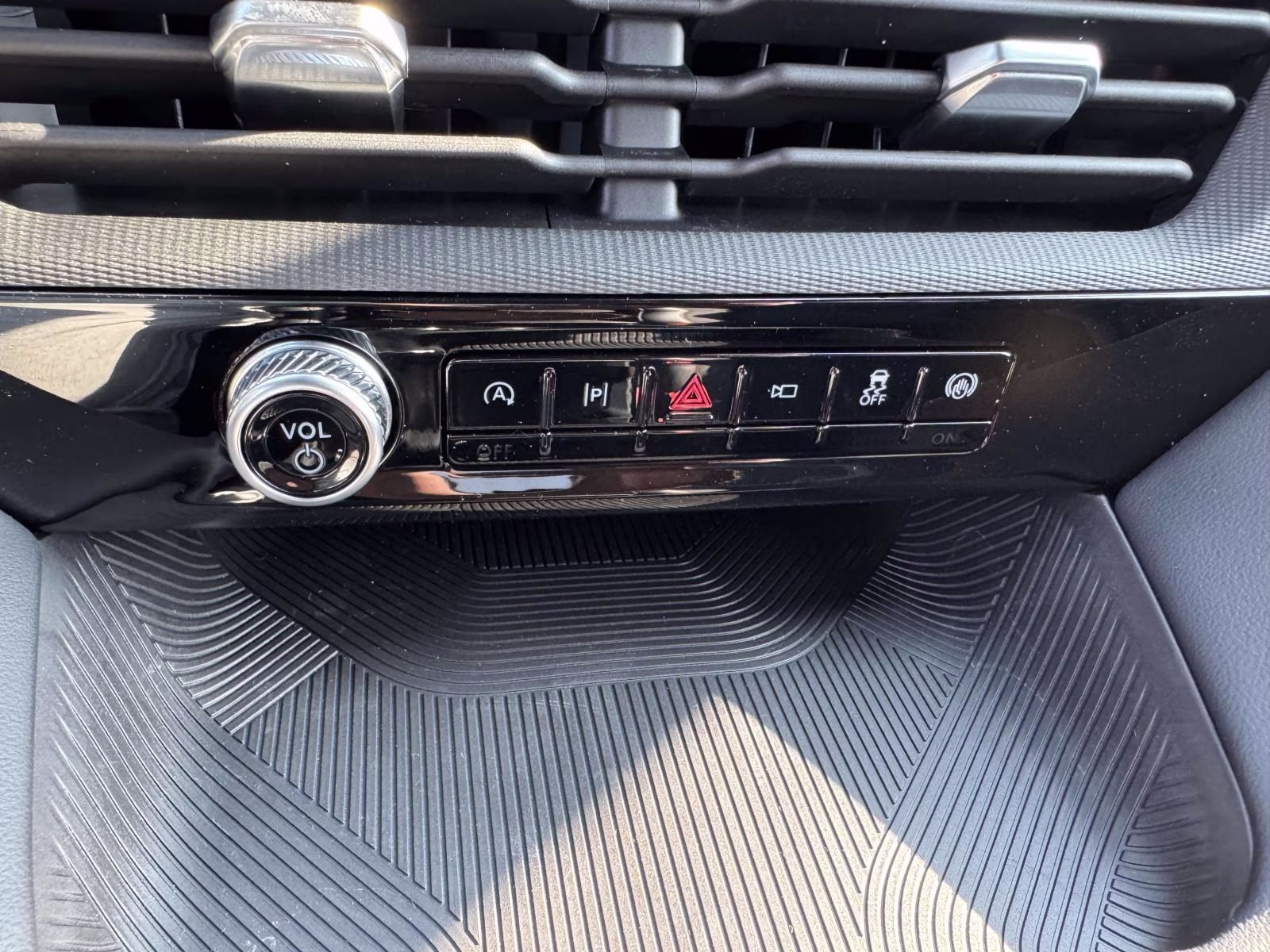 2026 Carbonized Gray Metallic Ford Explorer Tremor 4X4 SUV