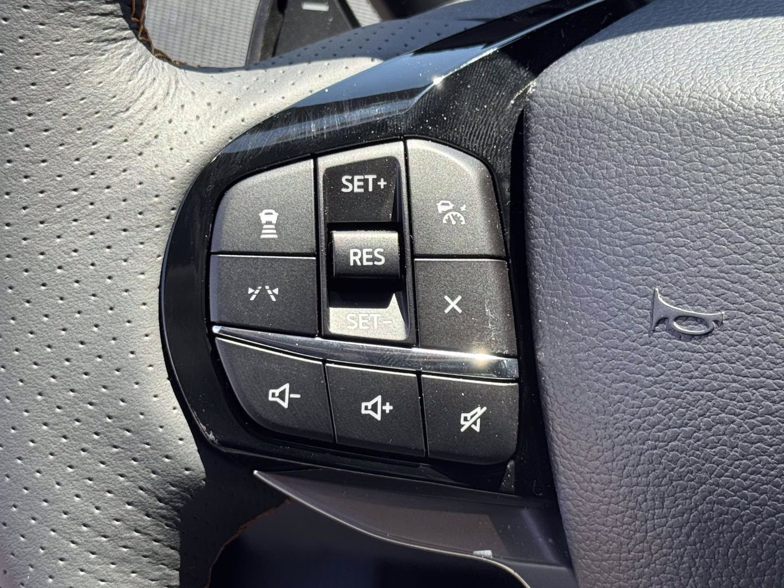 2026 Black Ford Explorer Tremor 4WD 4X4 SUV