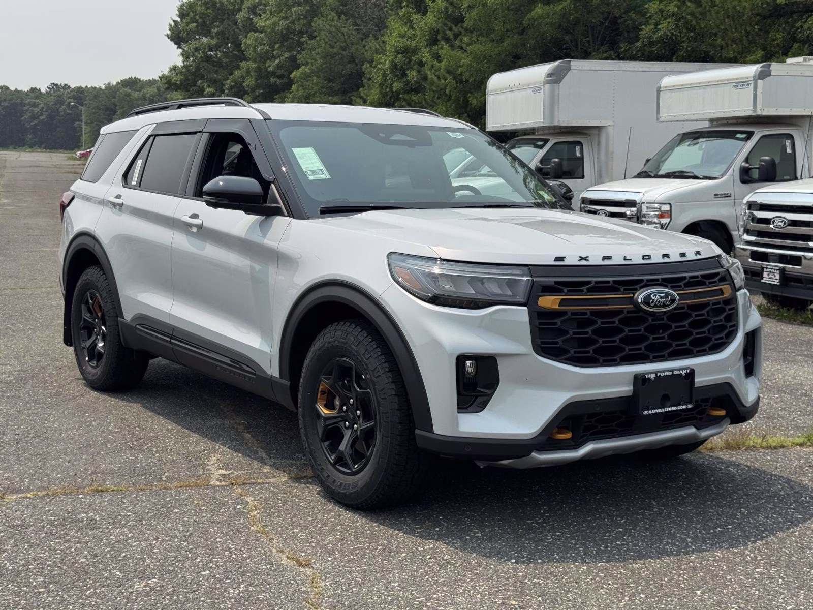2026 White Ford Explorer Tremor 4X4 SUV