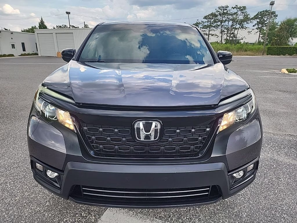 2021 Gray Honda Passport Sport FWD SUV