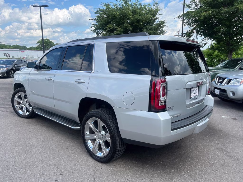 2016 Quicksilver Metallic GMC Yukon SLT RWD SUV