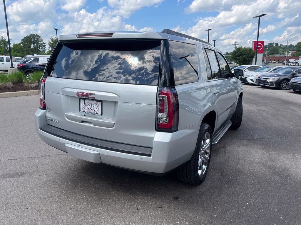 2016 Quicksilver Metallic GMC Yukon SLT RWD SUV