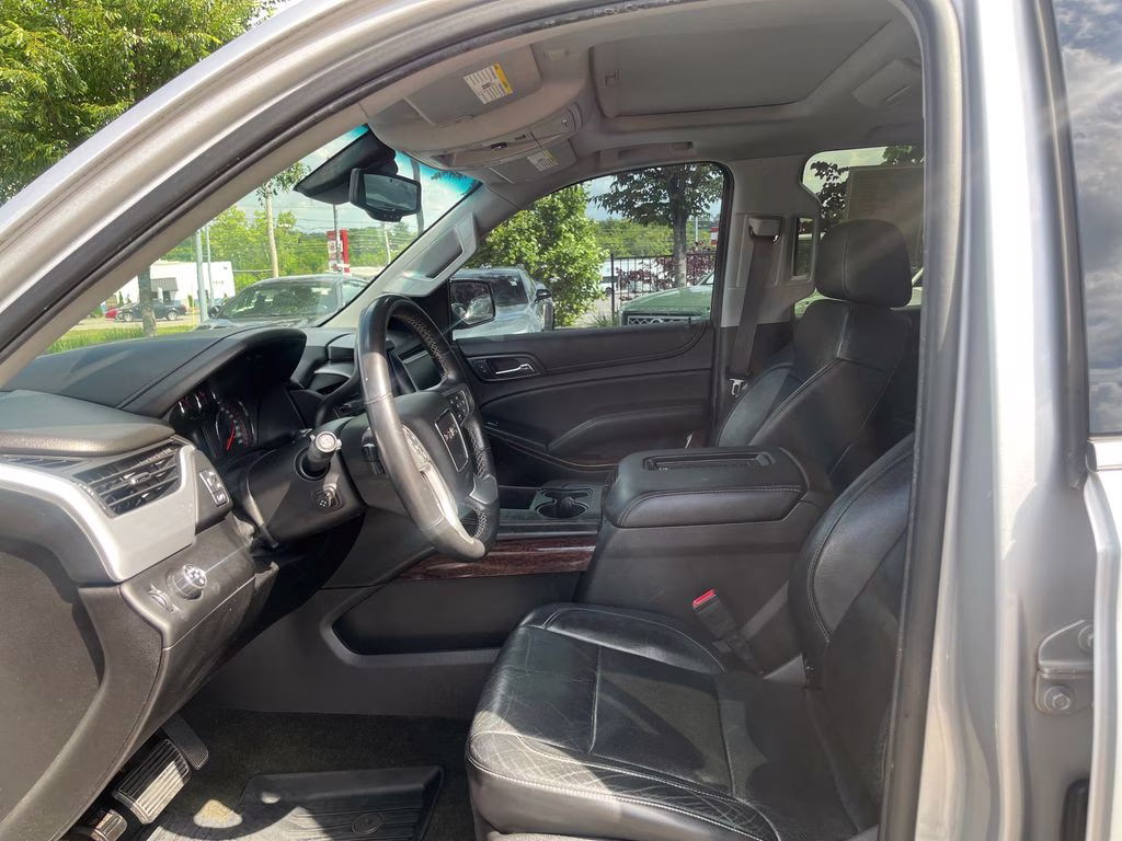 2016 Quicksilver Metallic GMC Yukon SLT RWD SUV