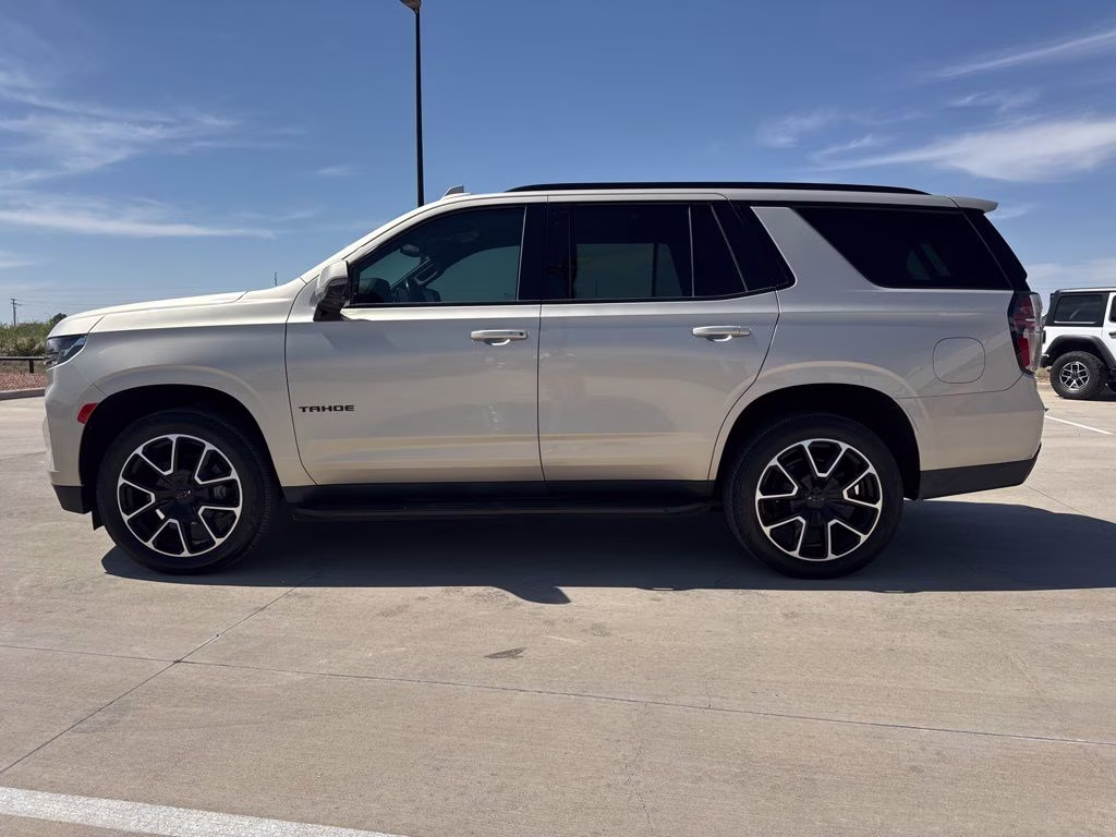 2022 Empire Beige Metallic Chevrolet Tahoe RST RWD SUV