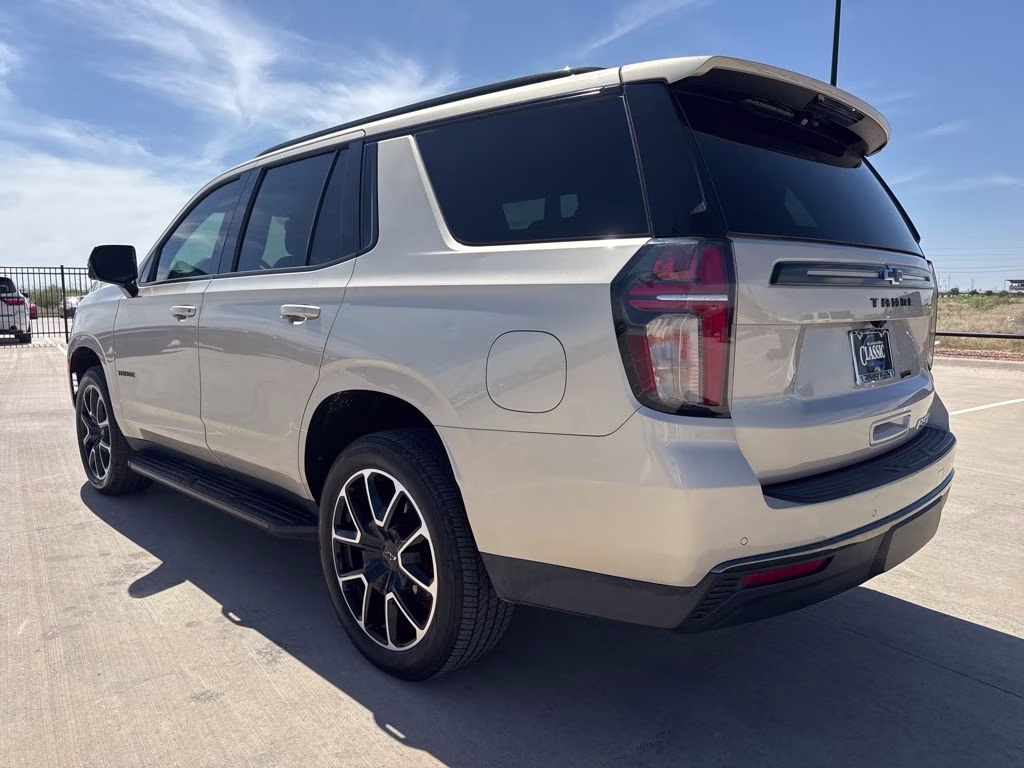 2022 Empire Beige Metallic Chevrolet Tahoe RST RWD SUV