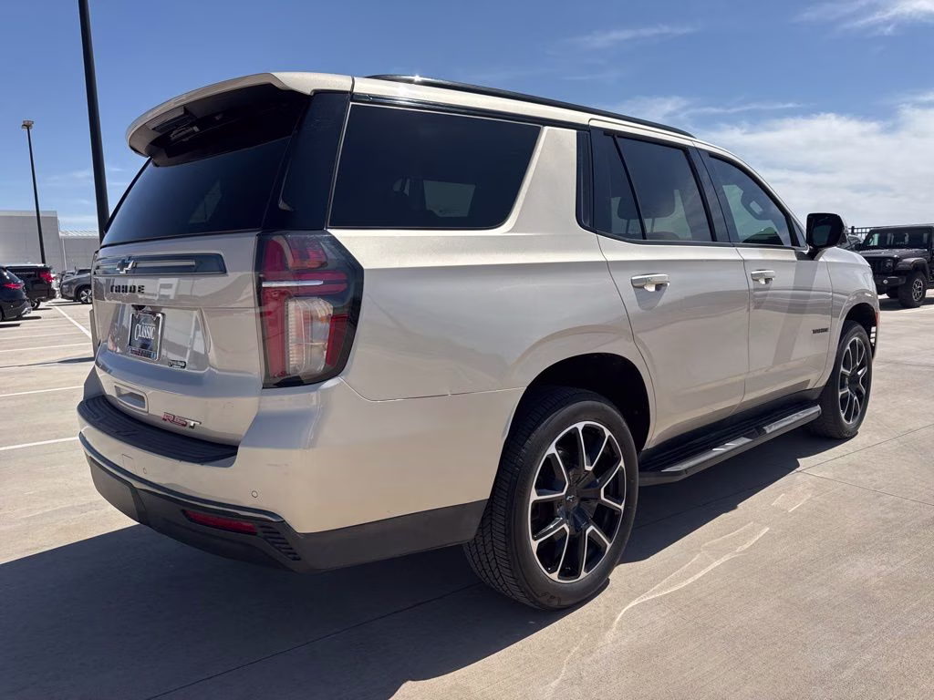 2022 Empire Beige Metallic Chevrolet Tahoe RST RWD SUV
