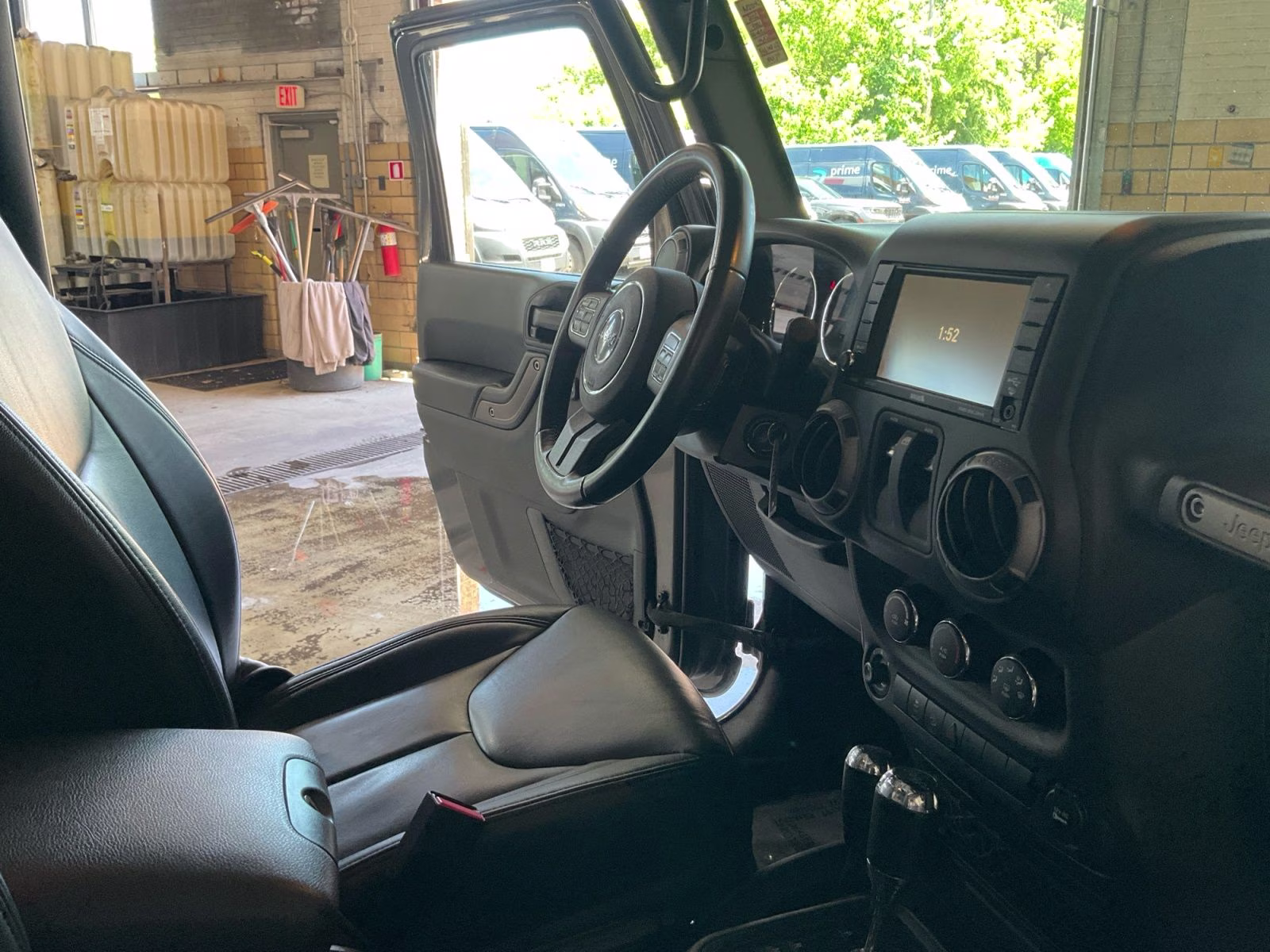 2016 Granite Crystal Metallic Clearcoat Jeep Wrangler Sport 4X4 SUV