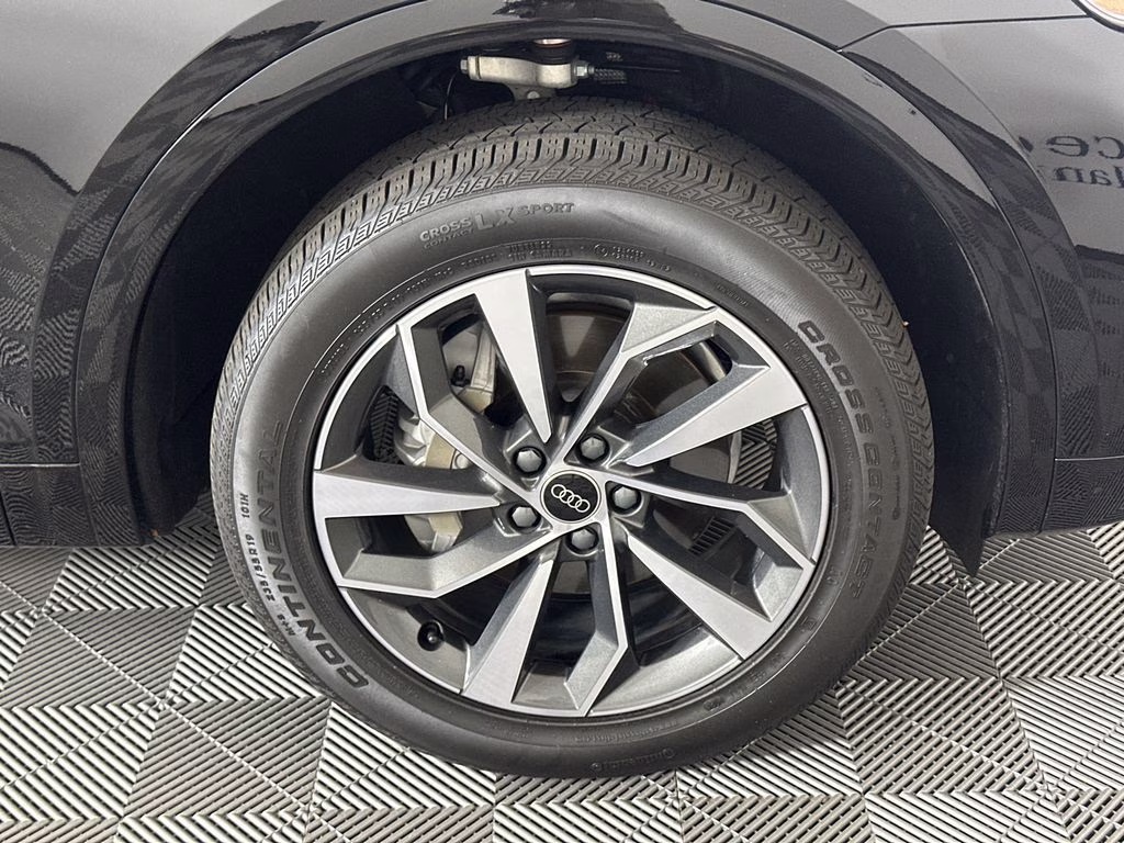 2024 Mythos Black Metallic Audi Q5 45 S line Premium AWD SUV