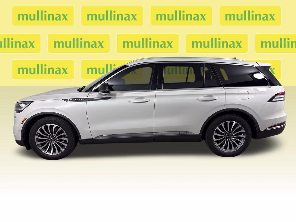 2021 Ceramic White Lincoln Aviator Reserve RWD SUV