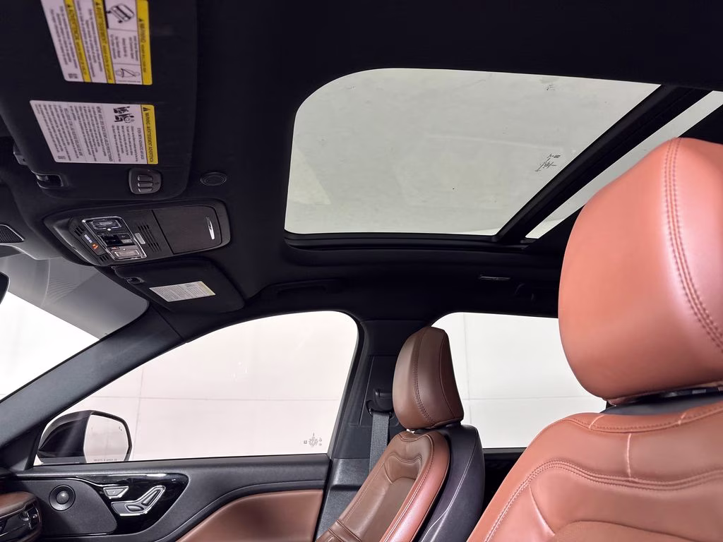 2021 Ceramic White Lincoln Aviator Reserve RWD SUV