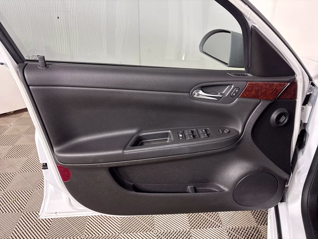 2011 Summit White Chevrolet Impala LT FWD Sedan