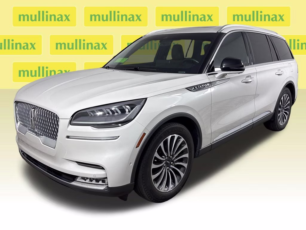 2021 Ceramic White Lincoln Aviator Reserve RWD SUV