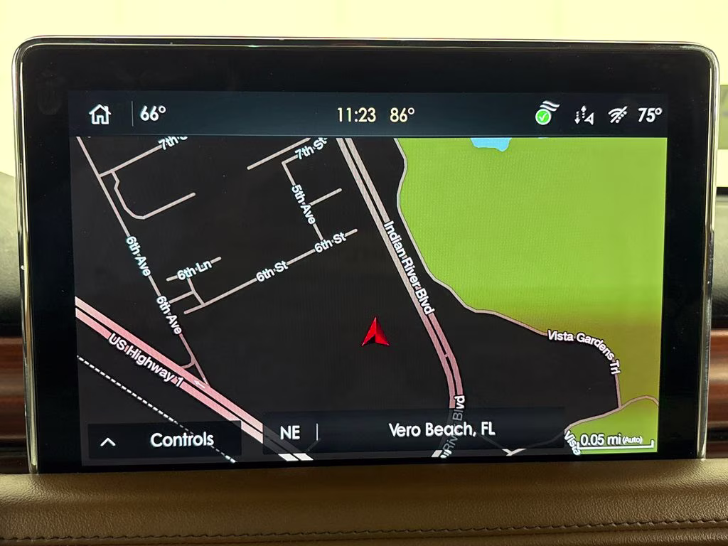 2021 Ceramic White Lincoln Aviator Reserve RWD SUV