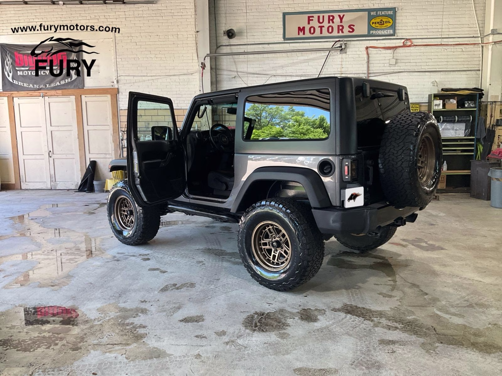 2016 Granite Crystal Metallic Clearcoat Jeep Wrangler Sport 4X4 SUV