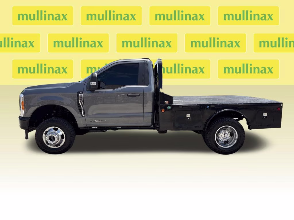 2023 Gray Metallic Ford Super Duty F-350 DRW XL 4X4 Truck