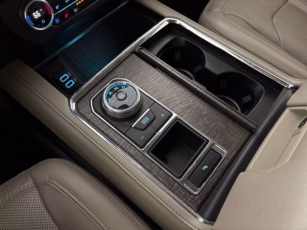 2019 Agate Black Metallic Ford Expedition Limited RWD SUV