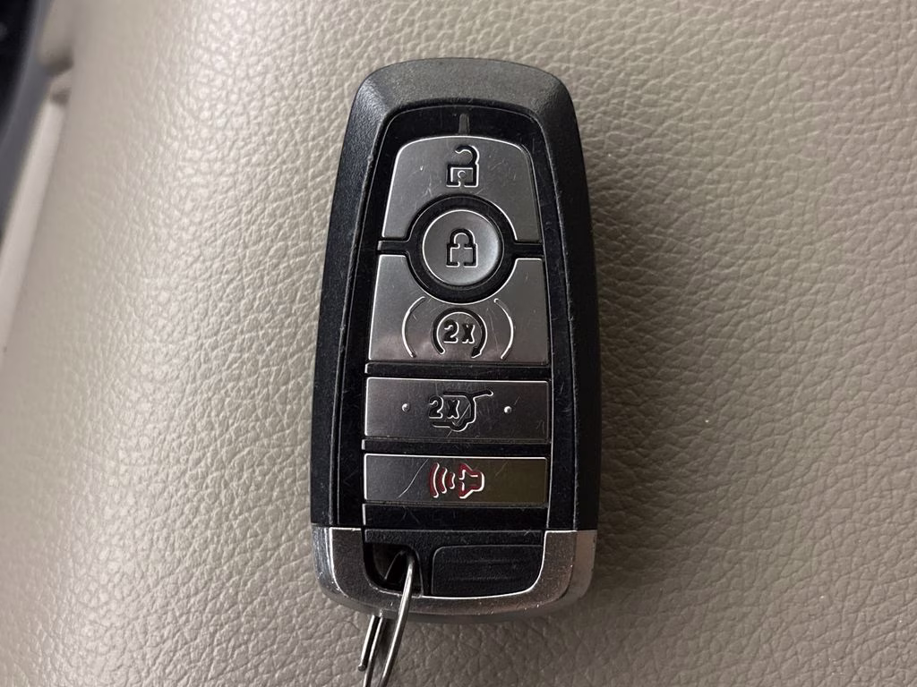2019 Agate Black Metallic Ford Expedition Limited RWD SUV