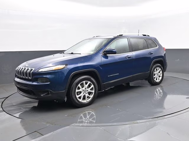2018 Patriot Blue Pearlcoat Jeep Cherokee Latitude 4X4 SUV