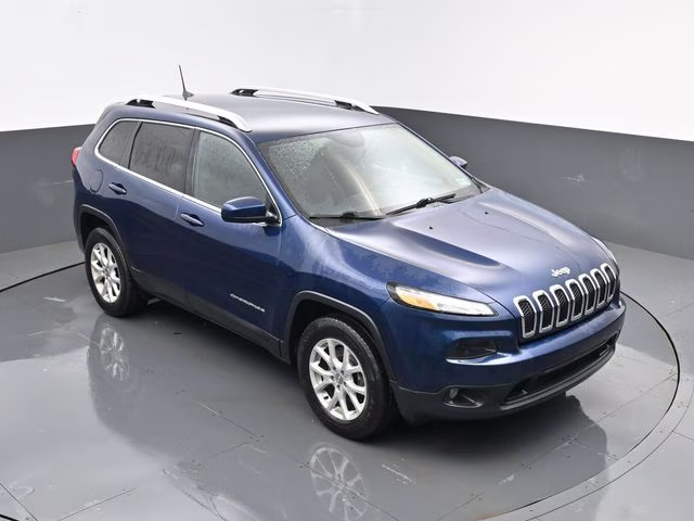 2018 Patriot Blue Pearlcoat Jeep Cherokee Latitude 4X4 SUV