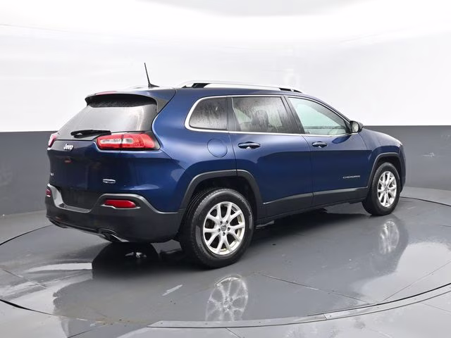 2018 Patriot Blue Pearlcoat Jeep Cherokee Latitude 4X4 SUV