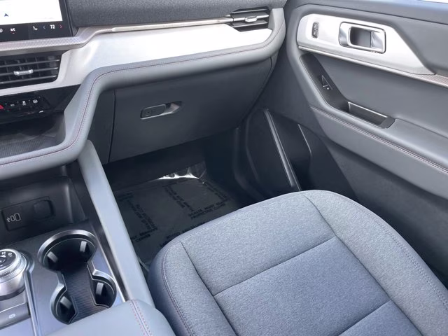2026 Agate Black Metallic Ford Explorer Active RWD SUV