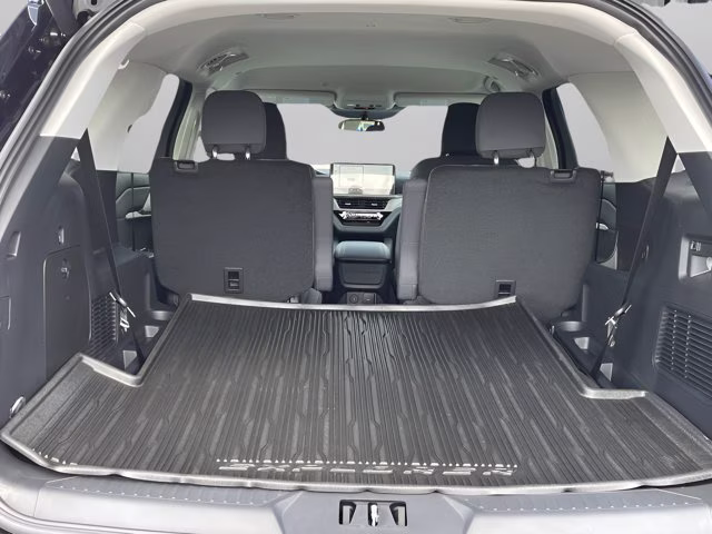2026 Agate Black Metallic Ford Explorer Active RWD SUV