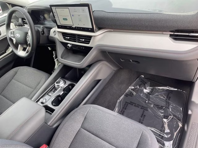 2026 Space White Metallic Ford Explorer Active RWD SUV