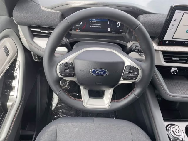 2026 Space White Metallic Ford Explorer Active RWD SUV