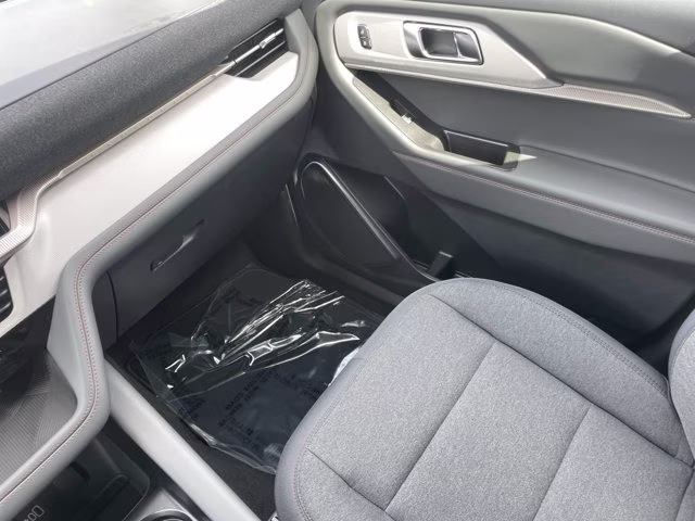 2026 Space White Metallic Ford Explorer Active RWD SUV