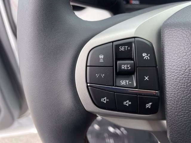 2026 Space White Metallic Ford Explorer Active RWD SUV