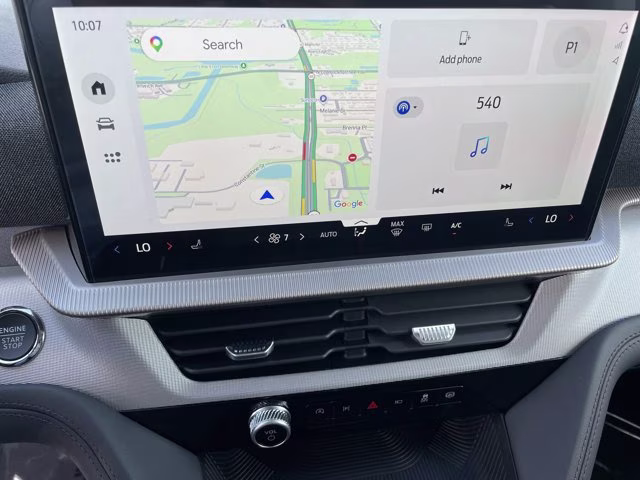 2026 Space White Metallic Ford Explorer Active RWD SUV