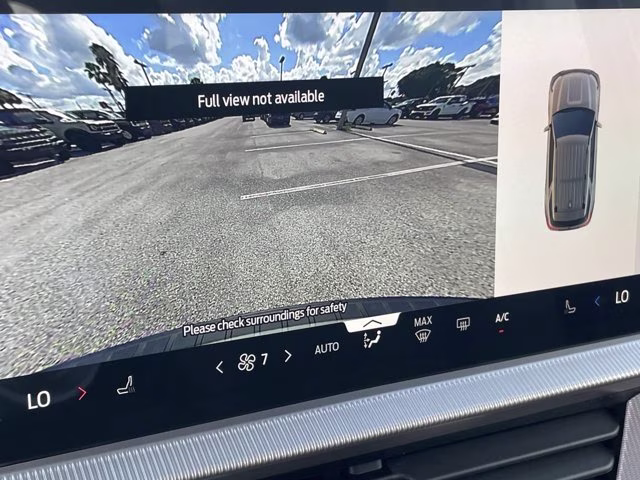 2026 Space White Metallic Ford Explorer Active RWD SUV