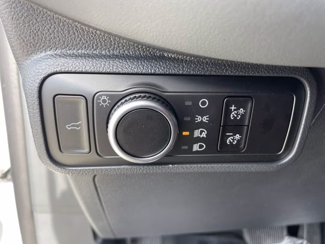 2026 Space White Metallic Ford Explorer Active RWD SUV