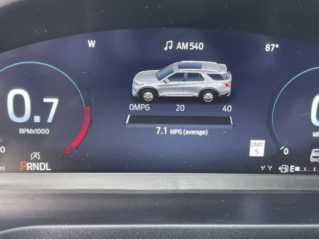2026 Space White Metallic Ford Explorer Active RWD SUV