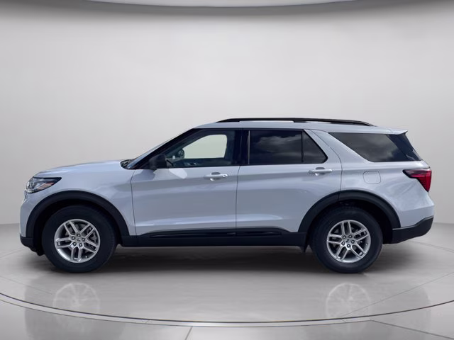 2026 Space White Metallic Ford Explorer Active RWD SUV