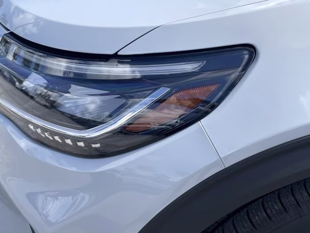 2026 Space White Metallic Ford Explorer Active RWD SUV