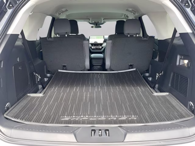 2026 Space White Metallic Ford Explorer Active RWD SUV