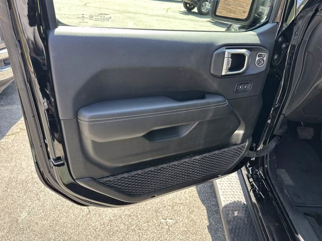 2023 Black Jeep Wrangler 4xe Sahara 4X4 Convertible