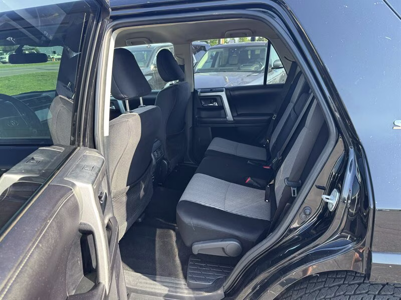 2016 Midnight Black Metallic Toyota 4Runner SR5 4X4 SUV
