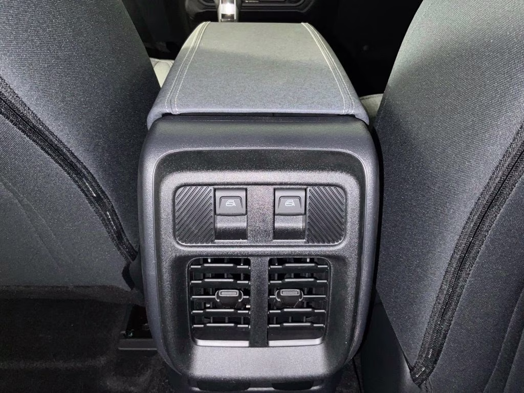 2026 Oxford White Ford Bronco Big Bend 4X4 SUV