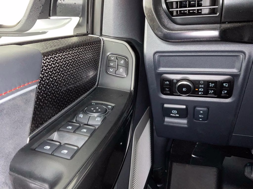 2026 Avalanche Ford F-150 Raptor 4X4 Truck