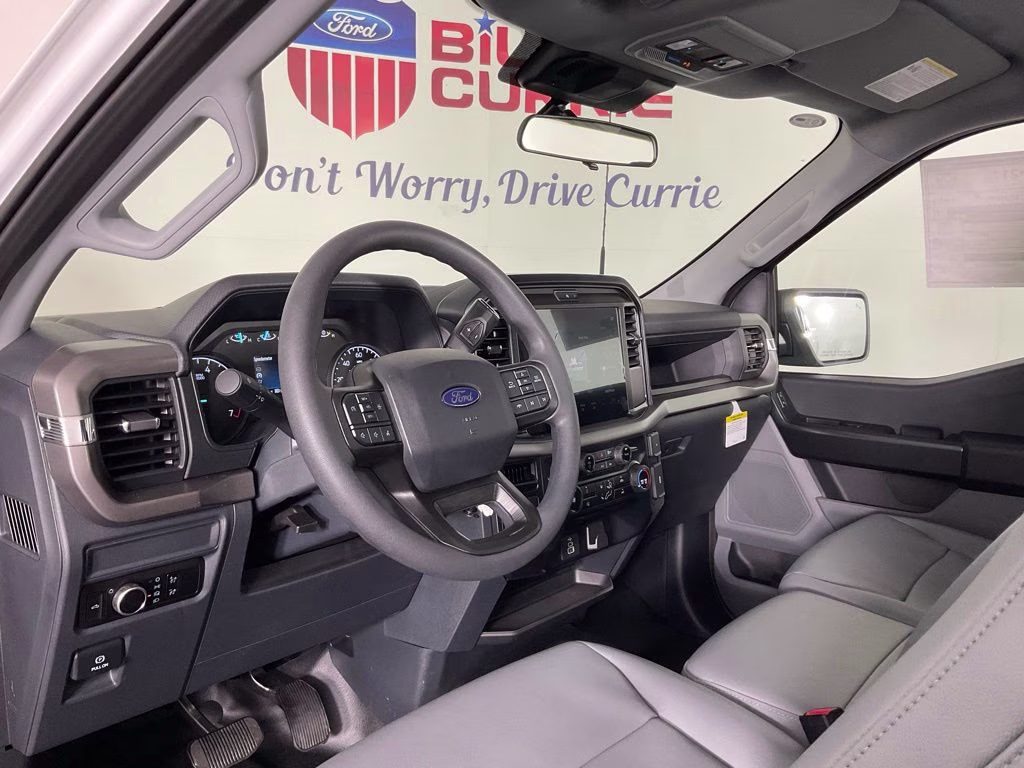 2026 Oxford White Ford F-150 XL RWD Truck