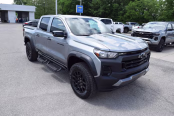 2026 Sterling Gray Metallic Chevrolet Colorado Trail Boss 4X4 Truck