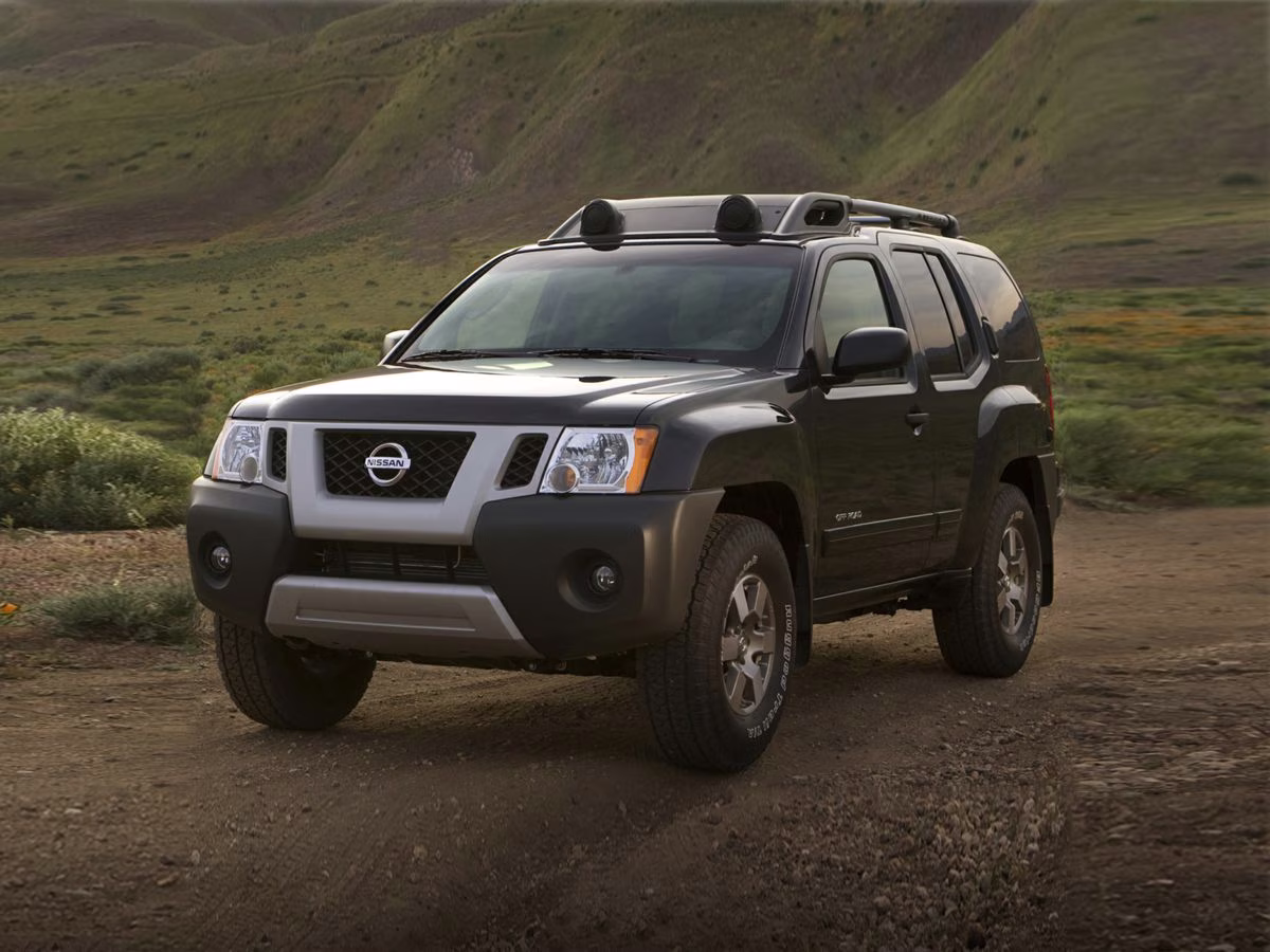 2010 Avalanche Clearcoat Nissan Xterra S RWD SUV