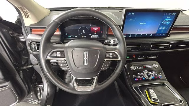 2022 Gray Metallic Lincoln Nautilus Reserve AWD SUV